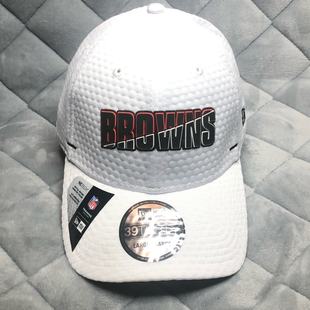 Cleveland BROWNS hat